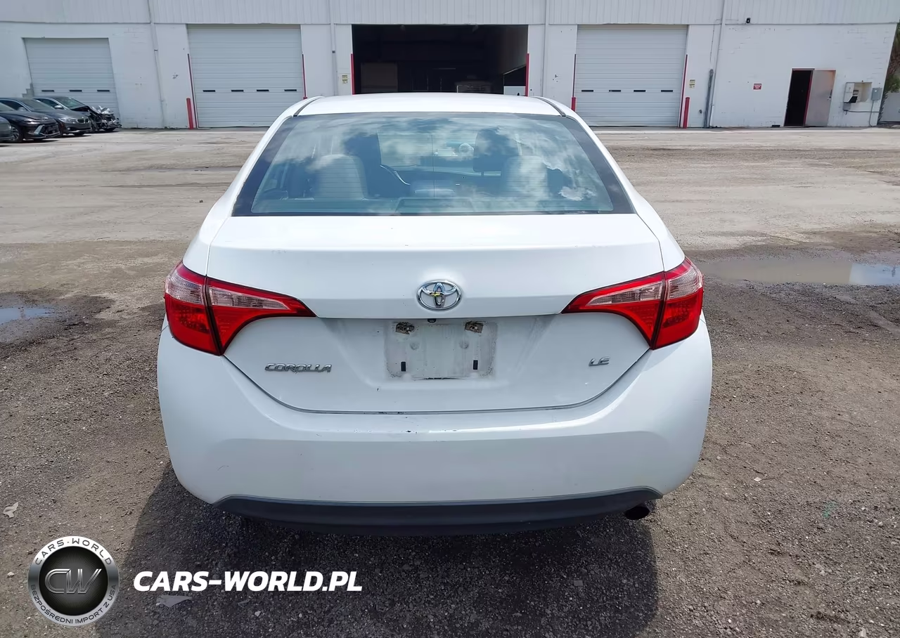 2017 Toyota Corolla Le VIN:5YFBURHE4HP700008 - 16