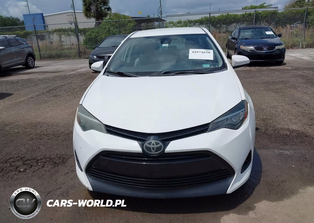 2017 Toyota Corolla Le VIN:5YFBURHE4HP700008 - 6