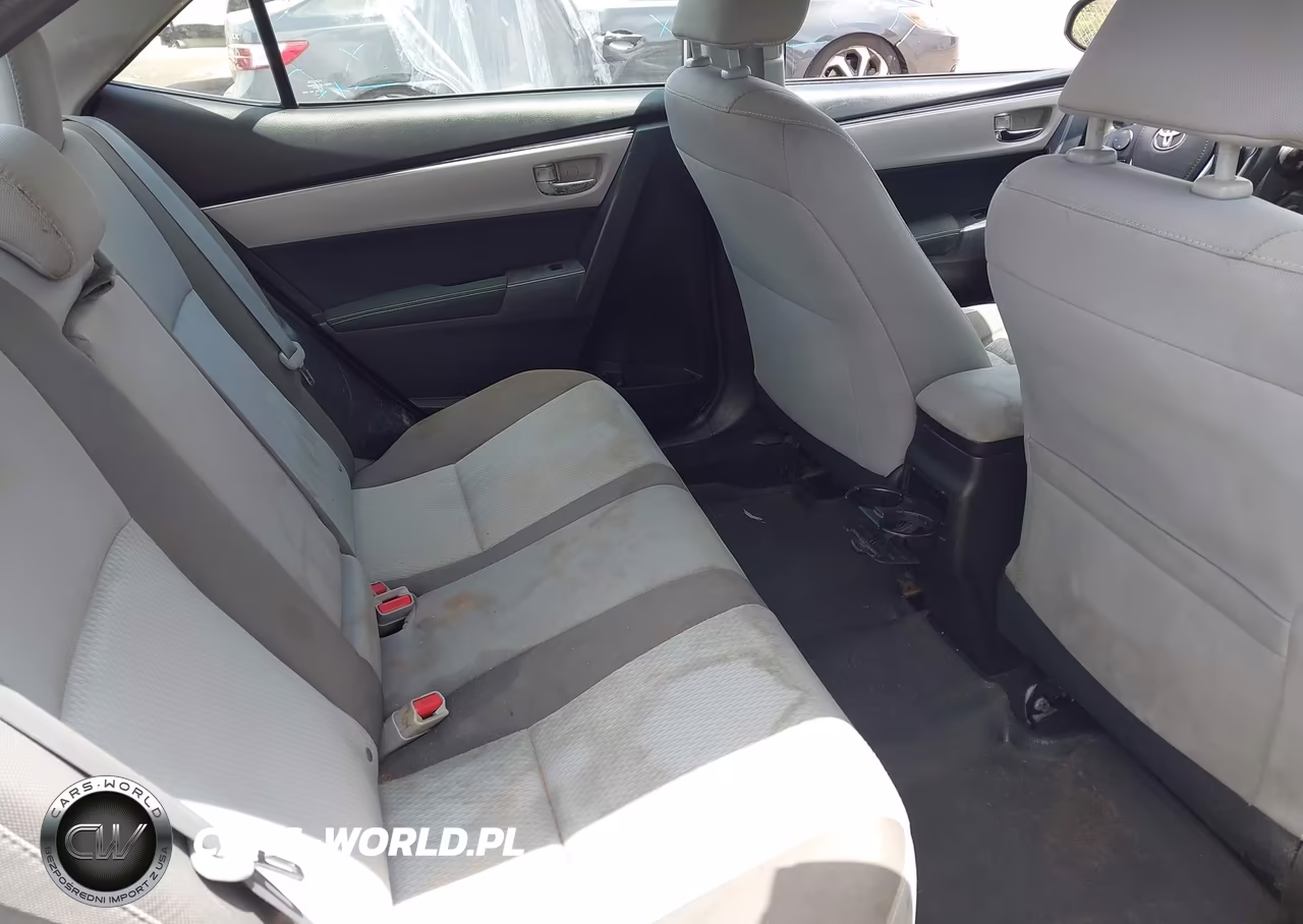 2017 Toyota Corolla Le VIN:5YFBURHE4HP700008 - 8