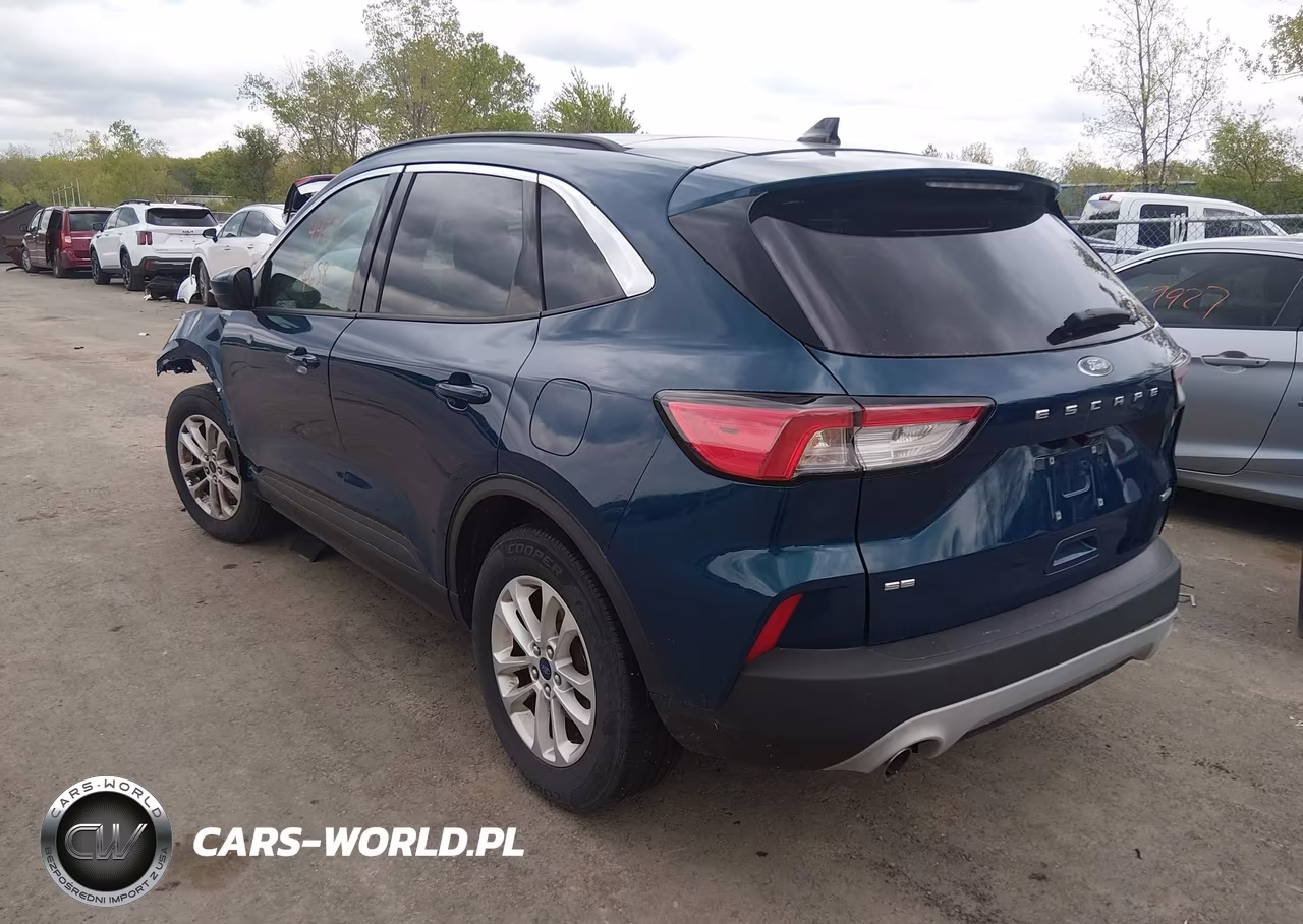 2020 Ford Escape Se VIN:1FMCU0G6XLUA28148 - 3
