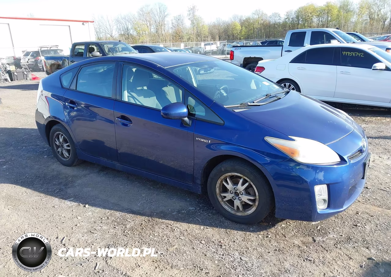 2011 Toyota Prius Two