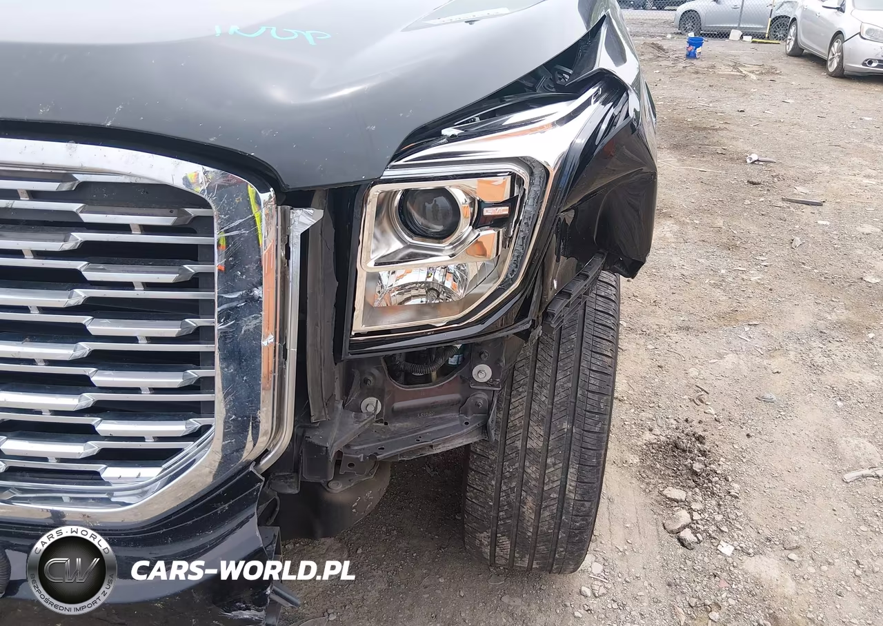 2018 GMC Yukon Denali VIN:1GKS2CKJ7JR277935 - 17