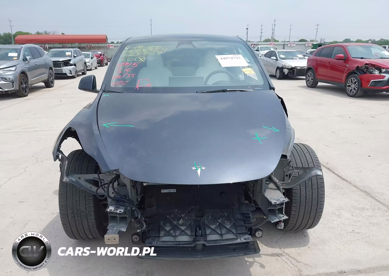 2024 Tesla Model Y Long Range Dual Motor All-Wheel Drive VIN:7SAYGDEE6RA223829 - 13