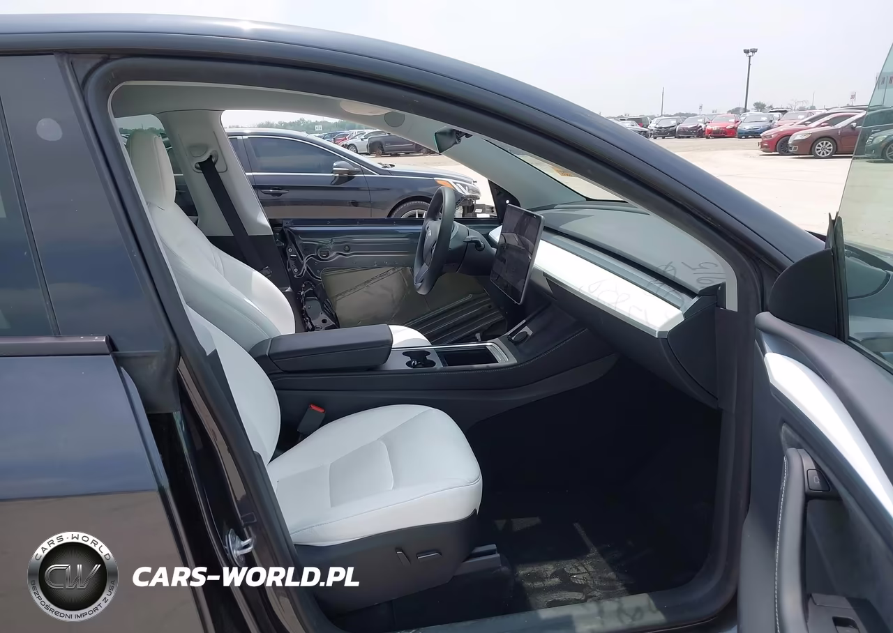 2024 Tesla Model Y Long Range Dual Motor All-Wheel Drive VIN:7SAYGDEE6RA223829 - 5
