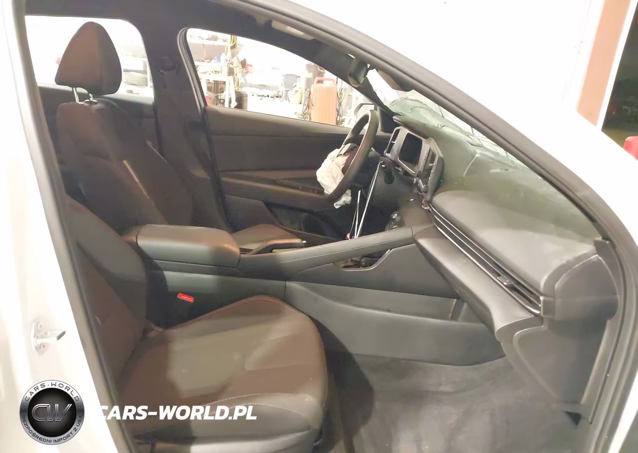 2025 Hyundai Elantra Sel Sport VIN:KMHLM4DG9SU932432 - 5