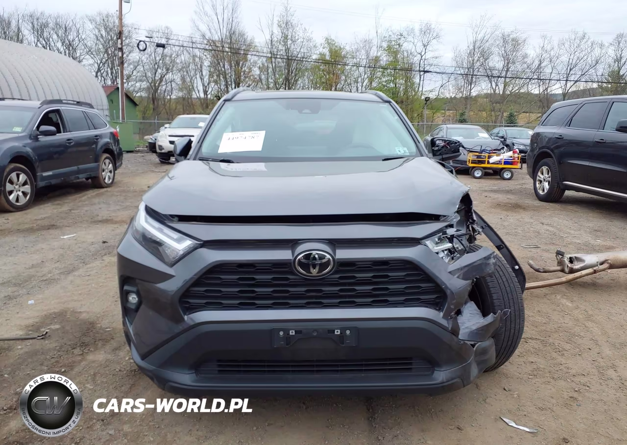 2023 Toyota Rav4 Xle Premium VIN:2T3A1RFV1PC373807 - 12