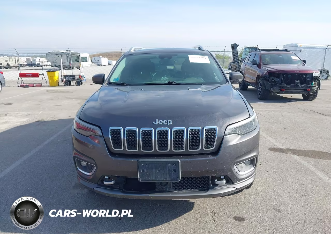 2019 Jeep Cherokee Overland 4X4 VIN:1C4PJMJN1KD174314 - 12
