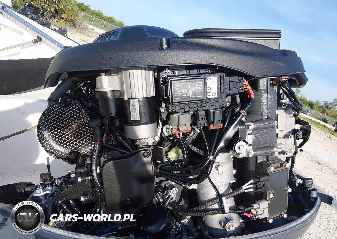 2016 Bayliner Element F18 VIN:BLBX3207J516 - 10