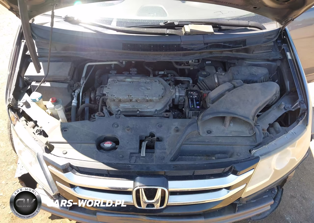 2015 Honda Odyssey Ex-L VIN:5FNRL5H66FB117452 - 10