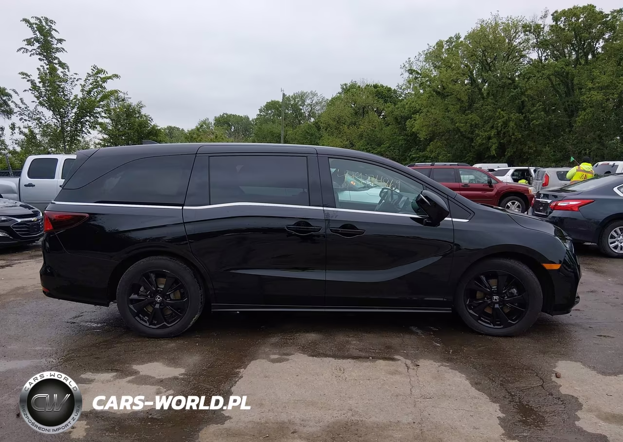 2024 Honda Odyssey Sport VIN:5FNRL6H75RB002294 - 14