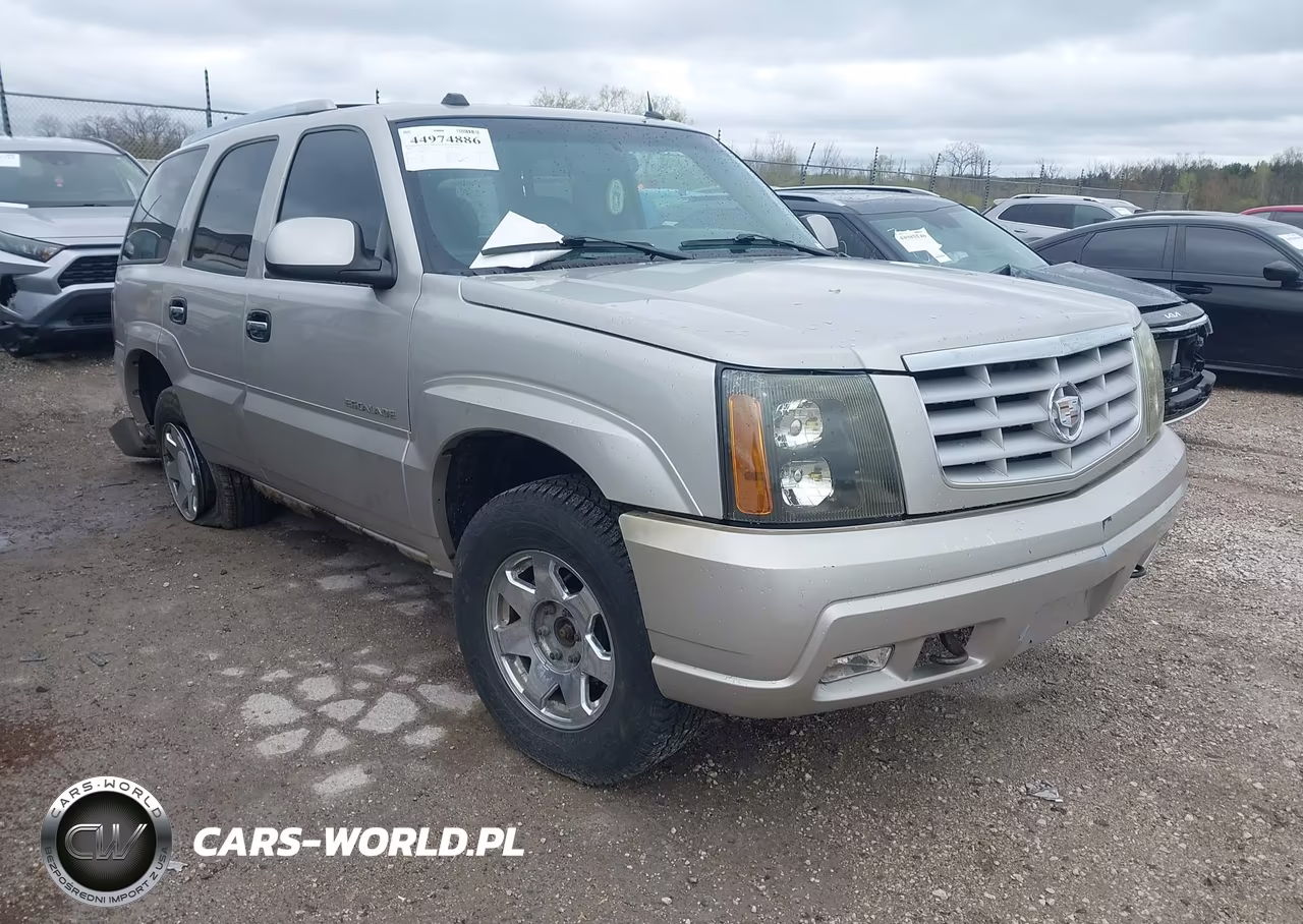 2004 Cadillac Escalade Standard