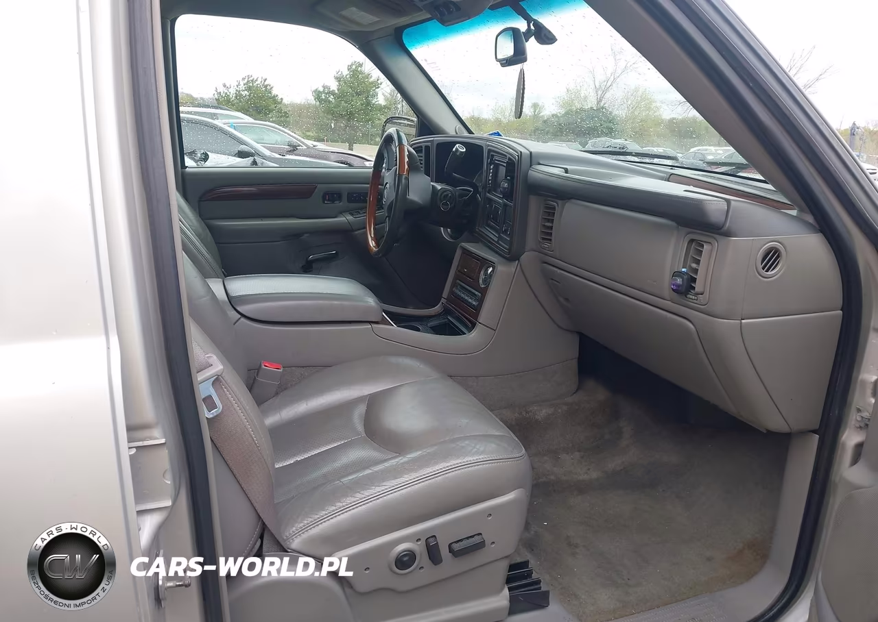 2004 Cadillac Escalade Standard VIN:1GYEK63N54R220532 - 5