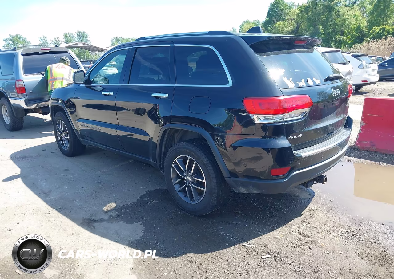 2017 Jeep Grand Cherokee Limited 4X4 VIN:1C4RJFBG9HC742358 - 3