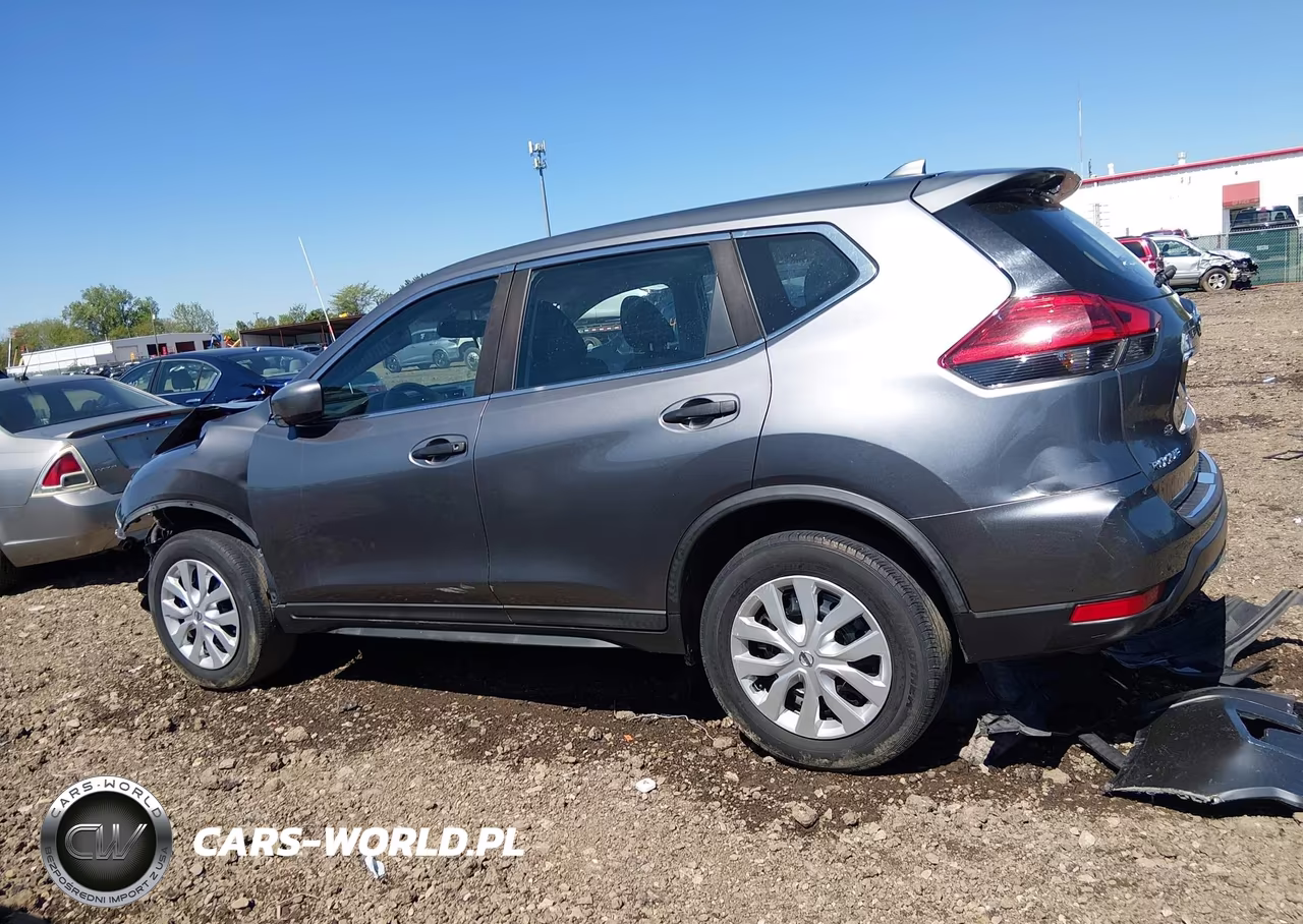 2017 Nissan Rogue S VIN:KNMAT2MVXHP508072 - 15