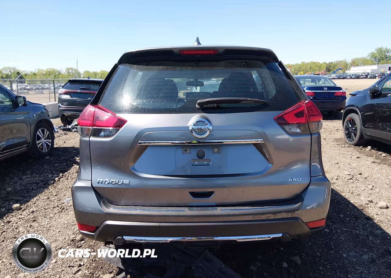 2017 Nissan Rogue S VIN:KNMAT2MVXHP508072 - 17