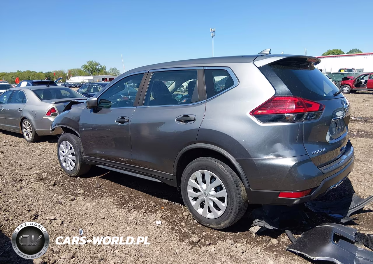 2017 Nissan Rogue S VIN:KNMAT2MVXHP508072 - 3