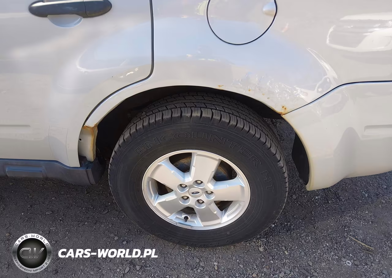 2008 Ford Escape Xlt VIN:1FMCU93148KC22983 - 13