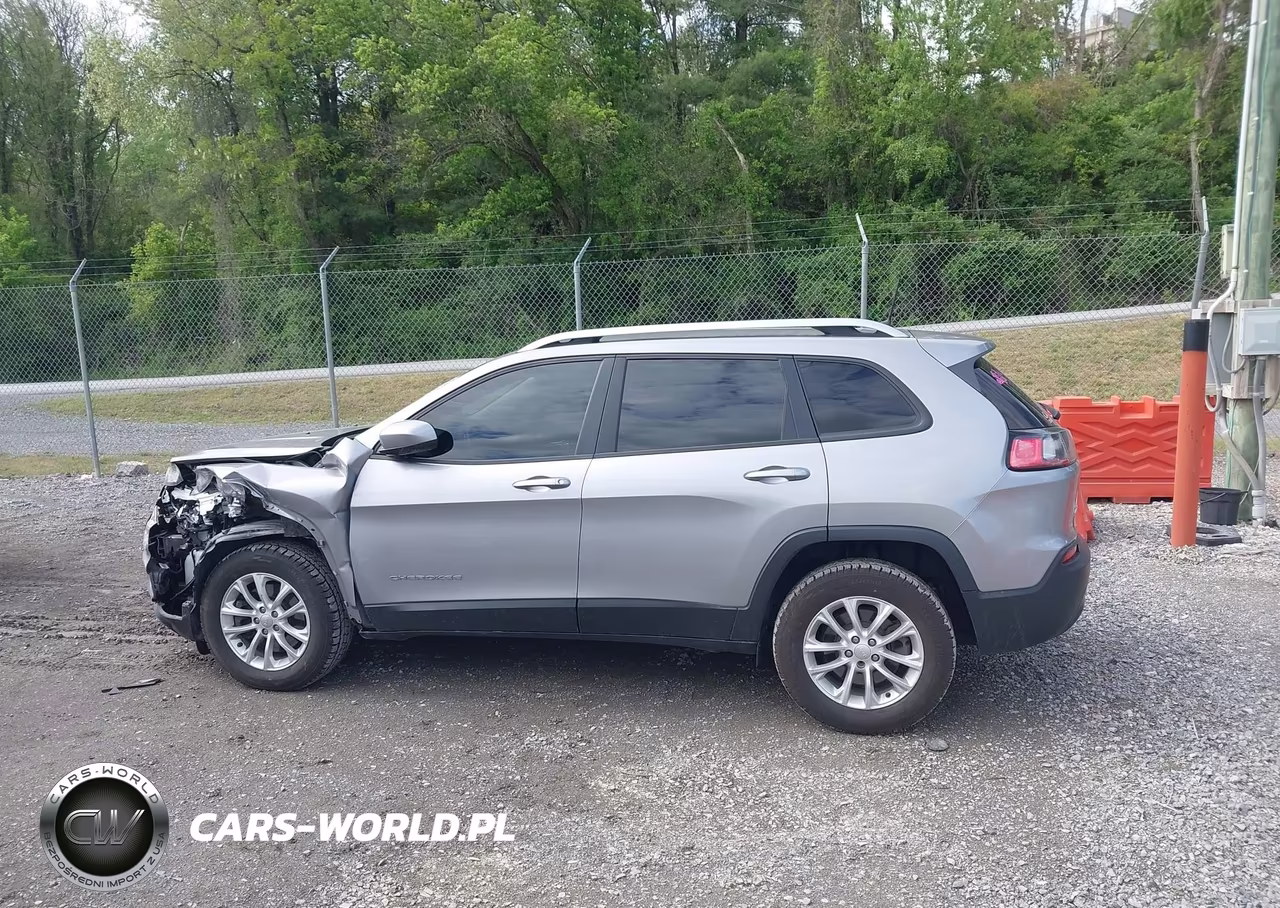 2020 Jeep Cherokee Latitude 4X4 VIN:1C4PJMCB8LD534862 - 14