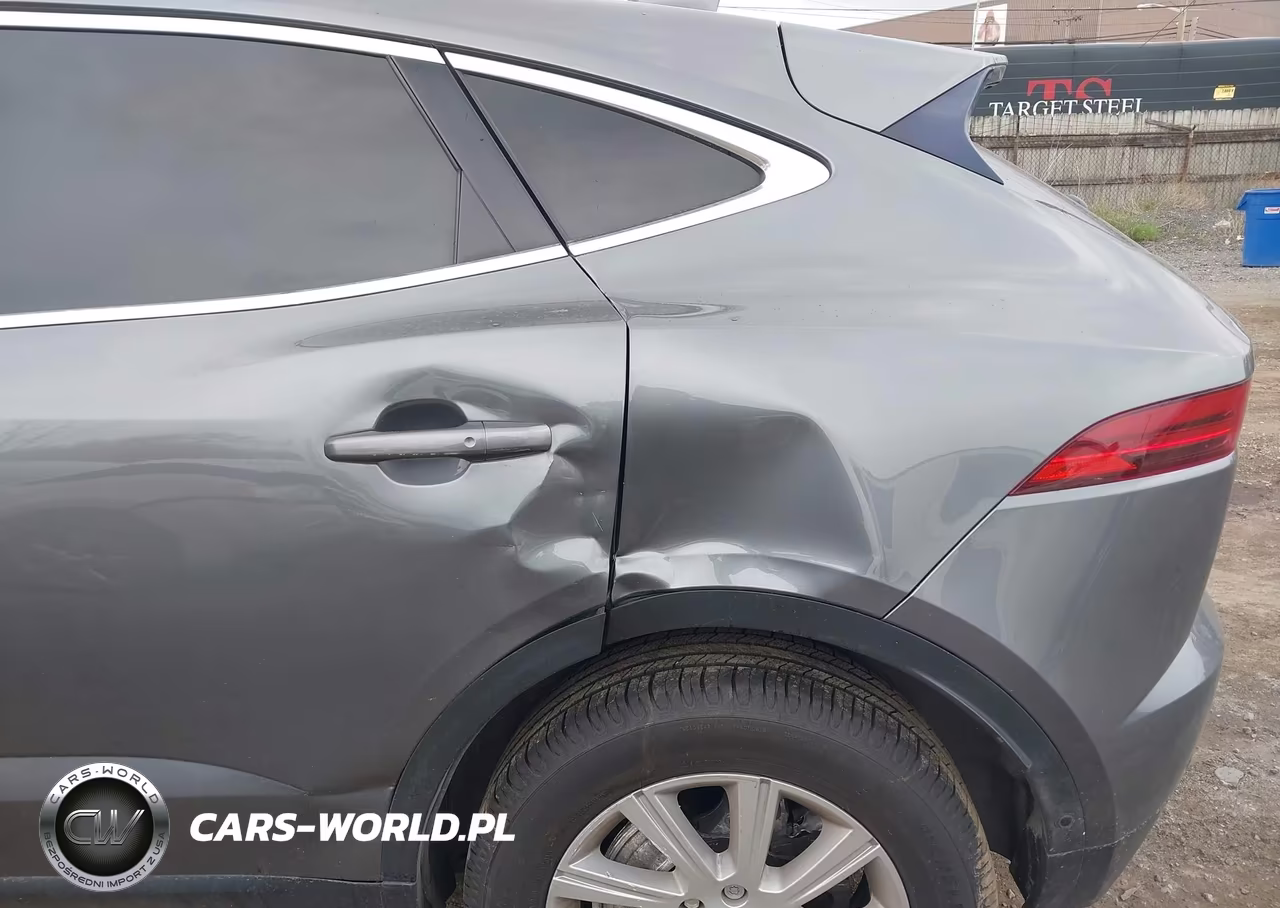 2018 Jaguar E-Pace R-Dynamic S-S VIN:SADFJ2FX0J1Z24879 - 6