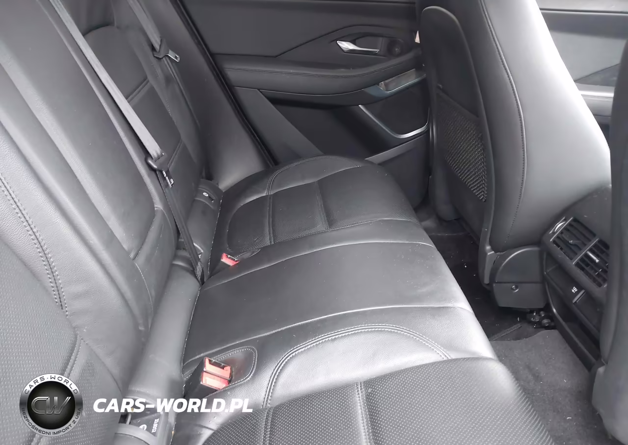2018 Jaguar E-Pace R-Dynamic S-S VIN:SADFJ2FX0J1Z24879 - 8