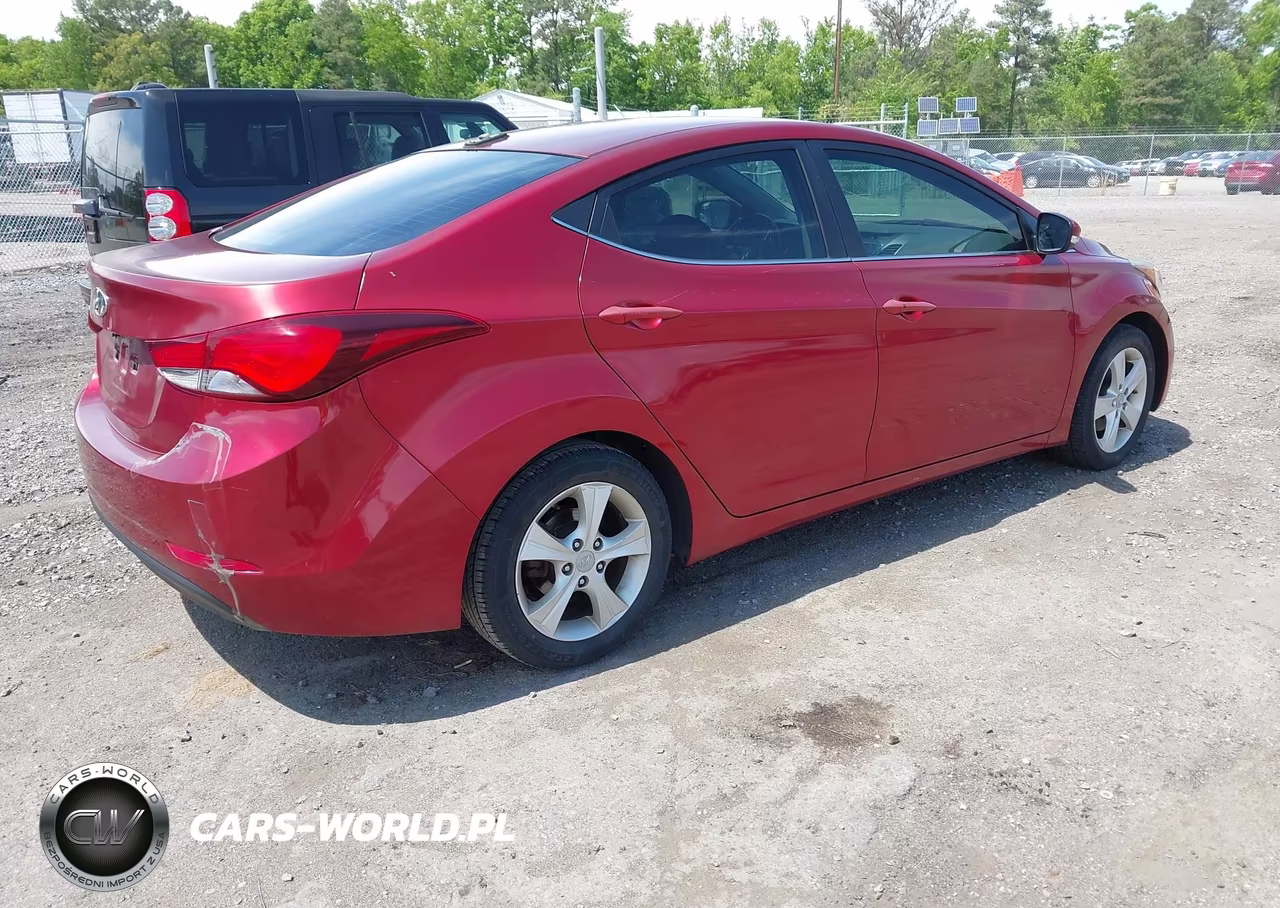 2016 Hyundai Elantra Value Edition VIN:5NPDH4AE0GH771308 - 4