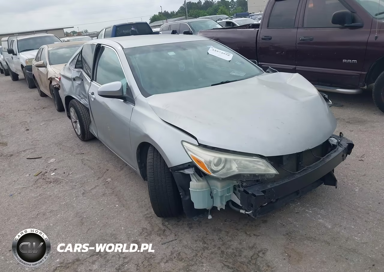 2016 Toyota Camry Le