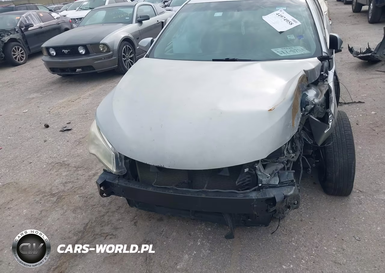 2016 Toyota Camry Le VIN:4T1BF1FK7GU500841 - 10