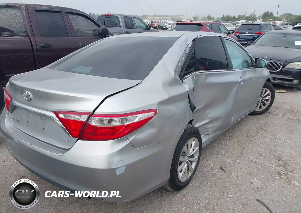 2016 Toyota Camry Le VIN:4T1BF1FK7GU500841 - 4