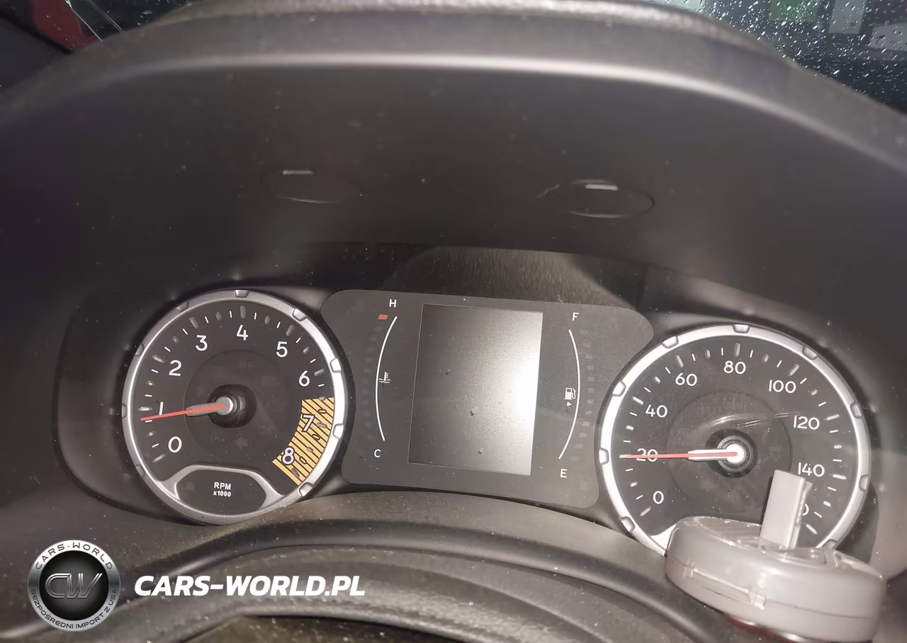 2023 Jeep Renegade Latitude 4X4 VIN:ZACNJDB11PPP43591 - 14