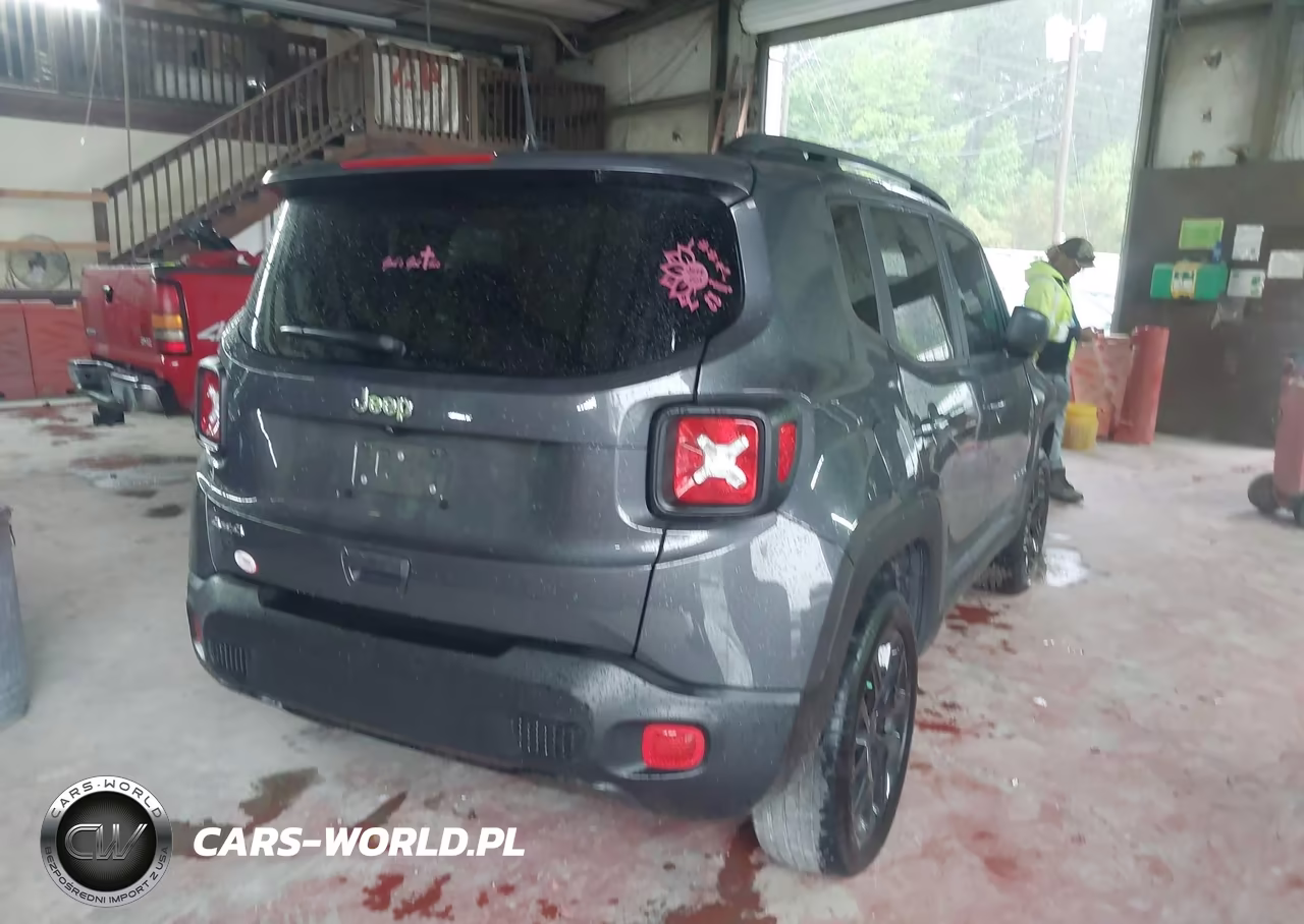 2023 Jeep Renegade Latitude 4X4 VIN:ZACNJDB11PPP43591 - 4