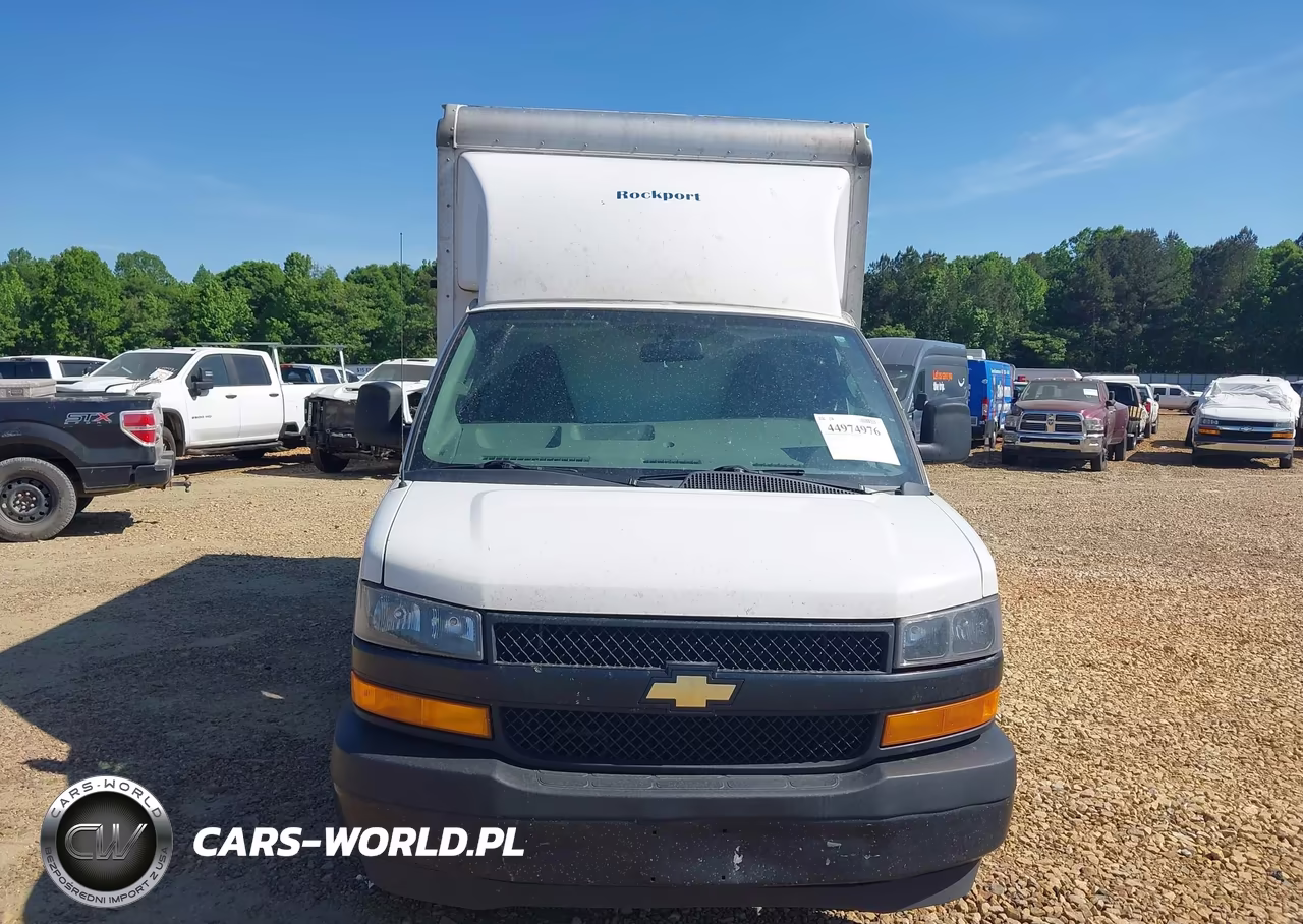 2022 Chevrolet Express Cutaway Work Van VIN:1GB0GRF74N1202981 - 12