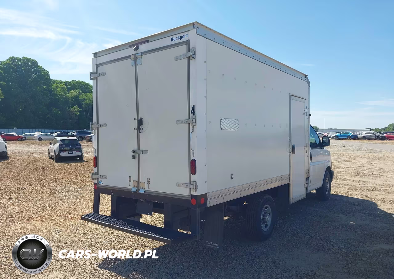2022 Chevrolet Express Cutaway Work Van VIN:1GB0GRF74N1202981 - 4