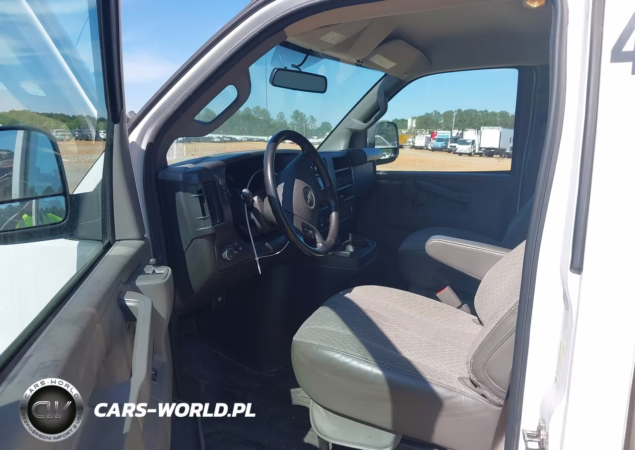 2022 Chevrolet Express Cutaway Work Van VIN:1GB0GRF74N1202981 - 6