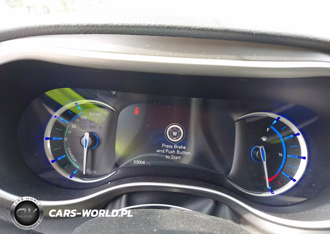 2023 Chrysler Pacifica Hybrid Touring L VIN:2C4RC1L79PR583939 - 7