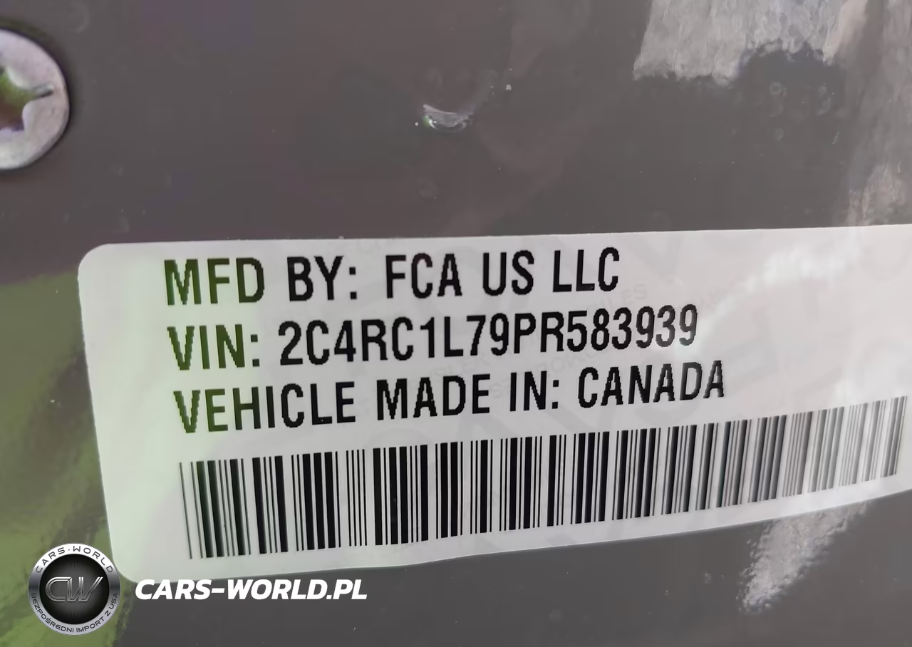 2023 Chrysler Pacifica Hybrid Touring L VIN:2C4RC1L79PR583939 - 9