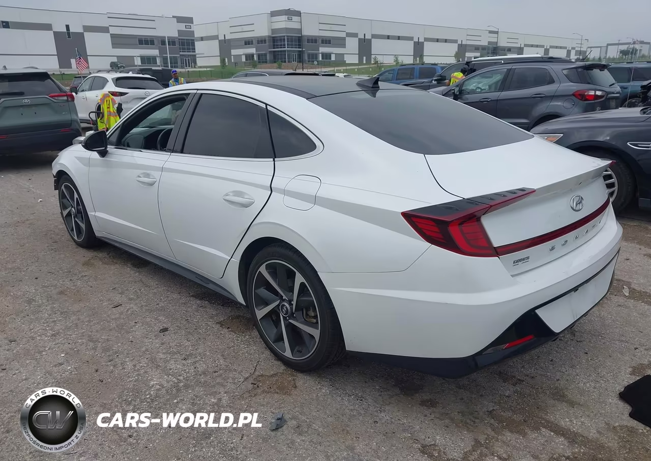 2021 Hyundai Sonata Sel Plus VIN:5NPEJ4J28MH129879 - 3