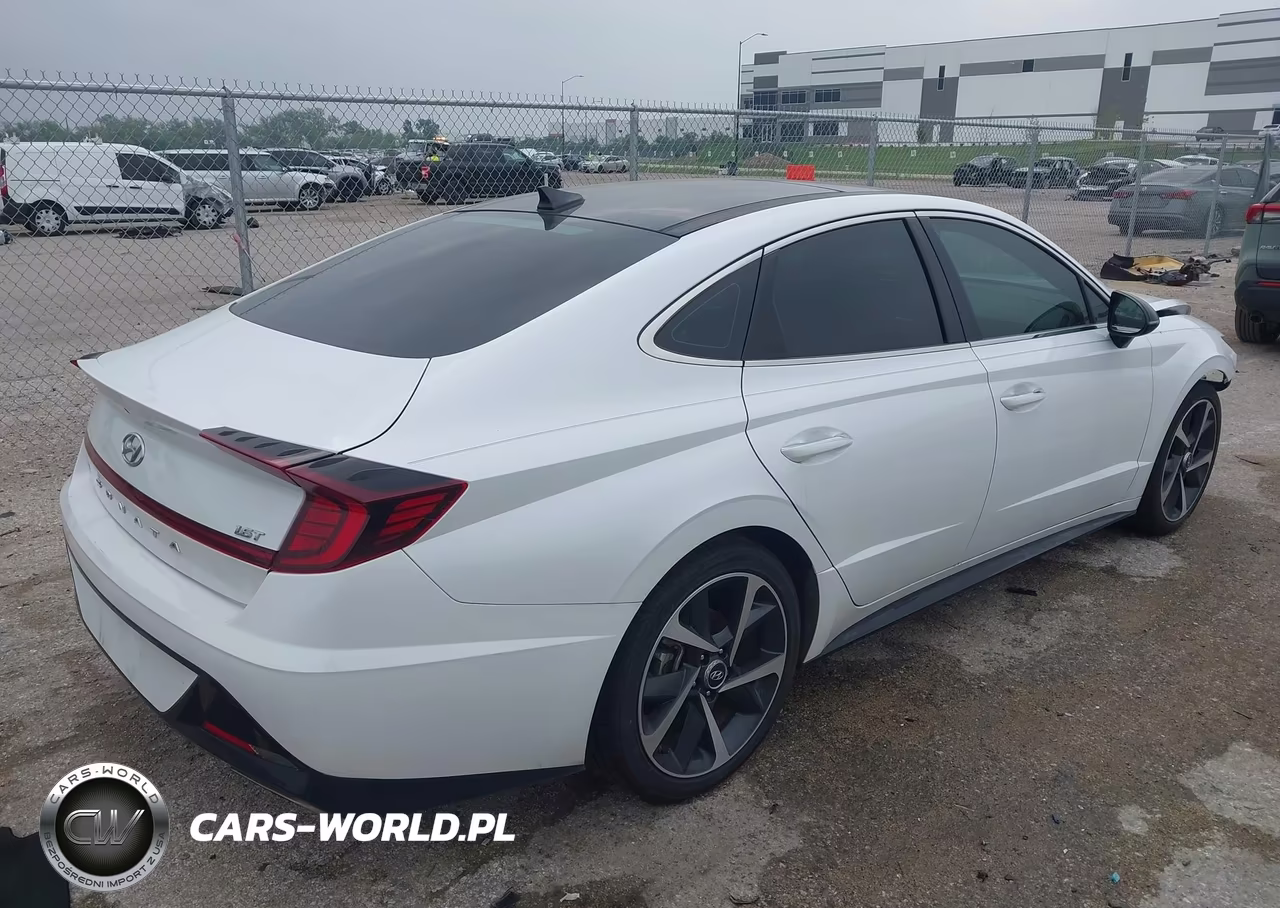 2021 Hyundai Sonata Sel Plus VIN:5NPEJ4J28MH129879 - 4