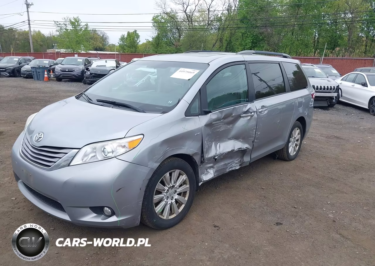 2017 Toyota Sienna Xle 7 Passenger VIN:5TDDZ3DC7HS165534 - 17