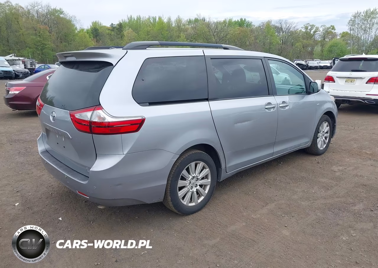2017 Toyota Sienna Xle 7 Passenger VIN:5TDDZ3DC7HS165534 - 4