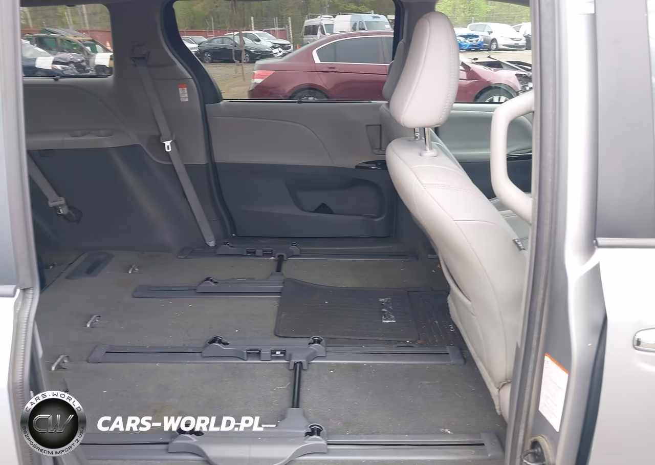 2017 Toyota Sienna Xle 7 Passenger VIN:5TDDZ3DC7HS165534 - 8