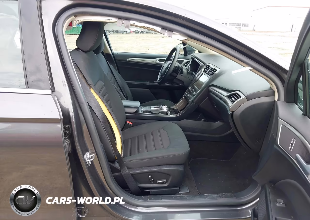 2019 Ford Fusion Se VIN:3FA6P0HD6KR160020 - 5