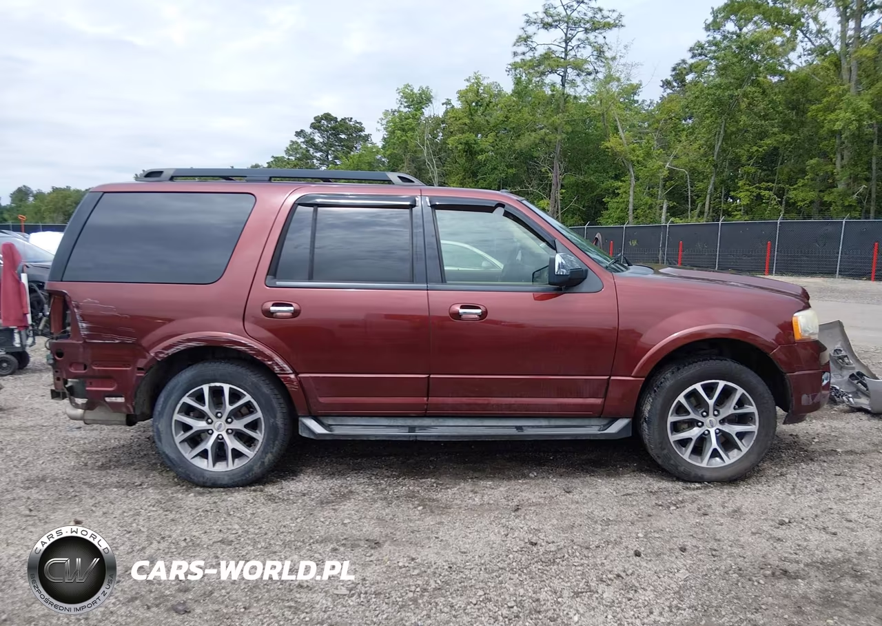 2015 Ford Expedition Xlt VIN:1FMJU1HT6FEF49030 - 14