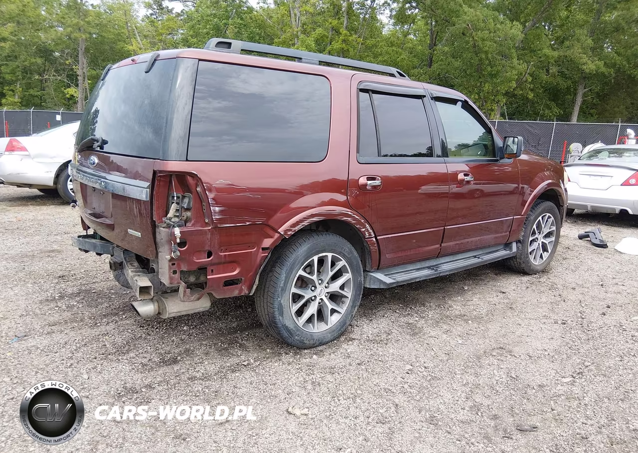 2015 Ford Expedition Xlt VIN:1FMJU1HT6FEF49030 - 4