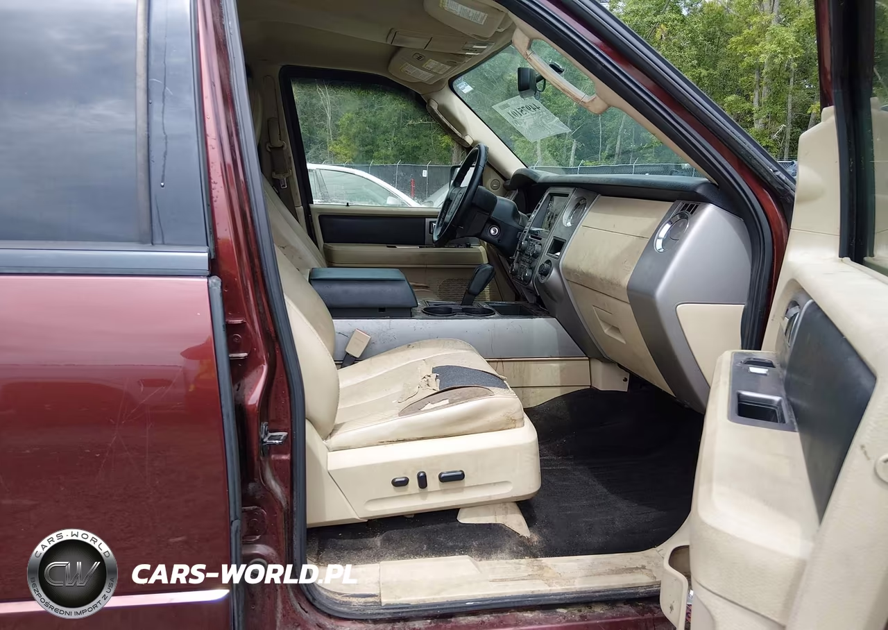2015 Ford Expedition Xlt VIN:1FMJU1HT6FEF49030 - 5