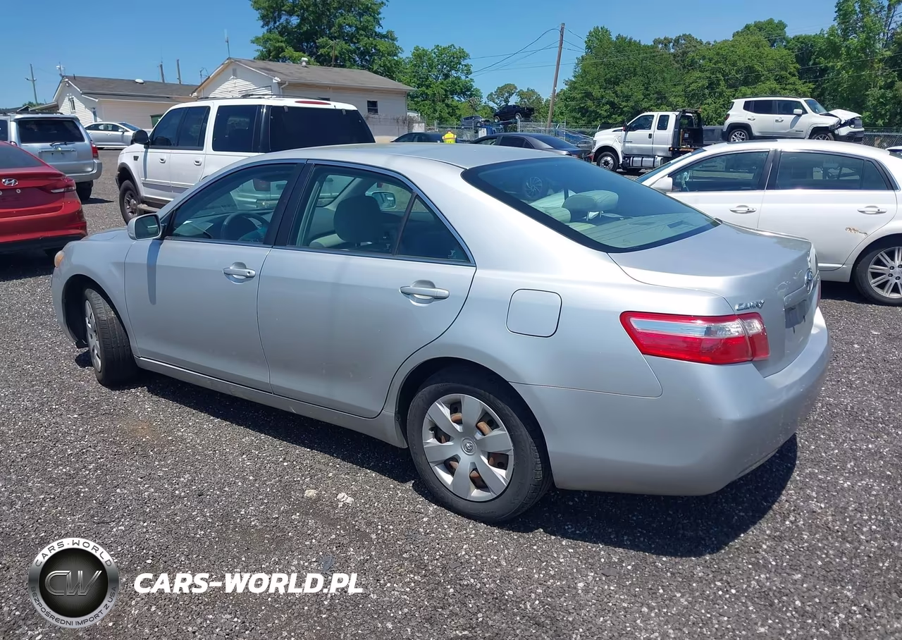 2009 Toyota Camry Le VIN:4T1BE46K79U275800 - 3