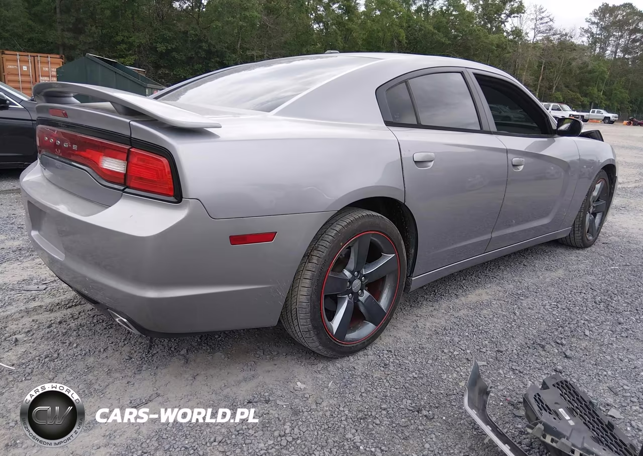 2014 Dodge Charger Sxt VIN:2C3CDXHG2EH206732 - 4