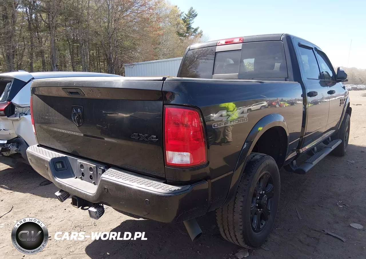 2017 Ram 2500 Big Horn 4X4 6'4 Box VIN:3C6UR5DJ9HG538346 - 4
