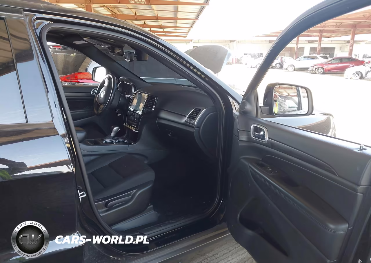 2022 Jeep Grand Cherokee Wk Laredo E 4X4 VIN:1C4RJFAG7NC114327 - 5