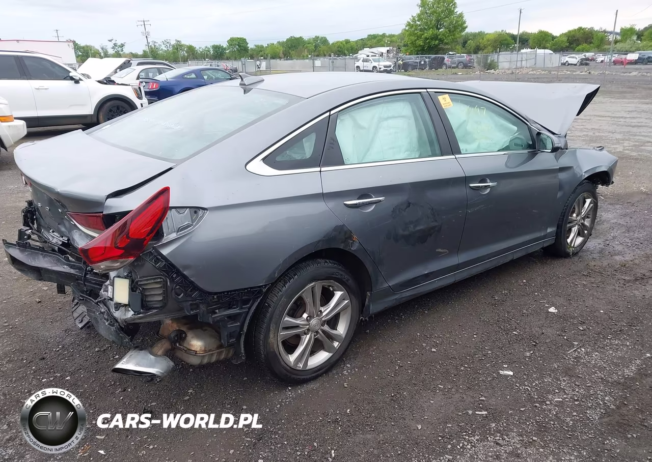 2018 Hyundai Sonata Sel VIN:5NPE34AF7JH637477 - 4