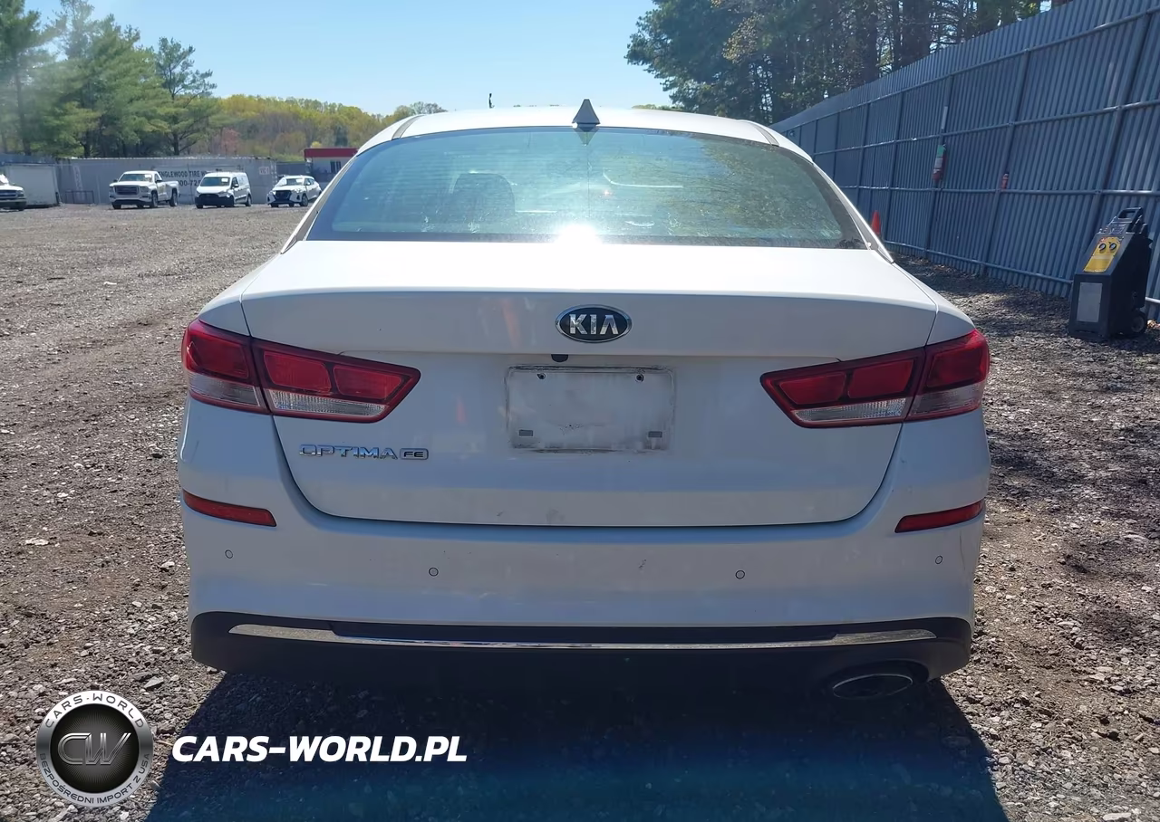 2019 Kia Optima Lx VIN:5XXGT4L31KG364819 - 16